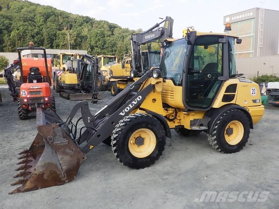 Volvo L 25 F Incarcator pe pneuri