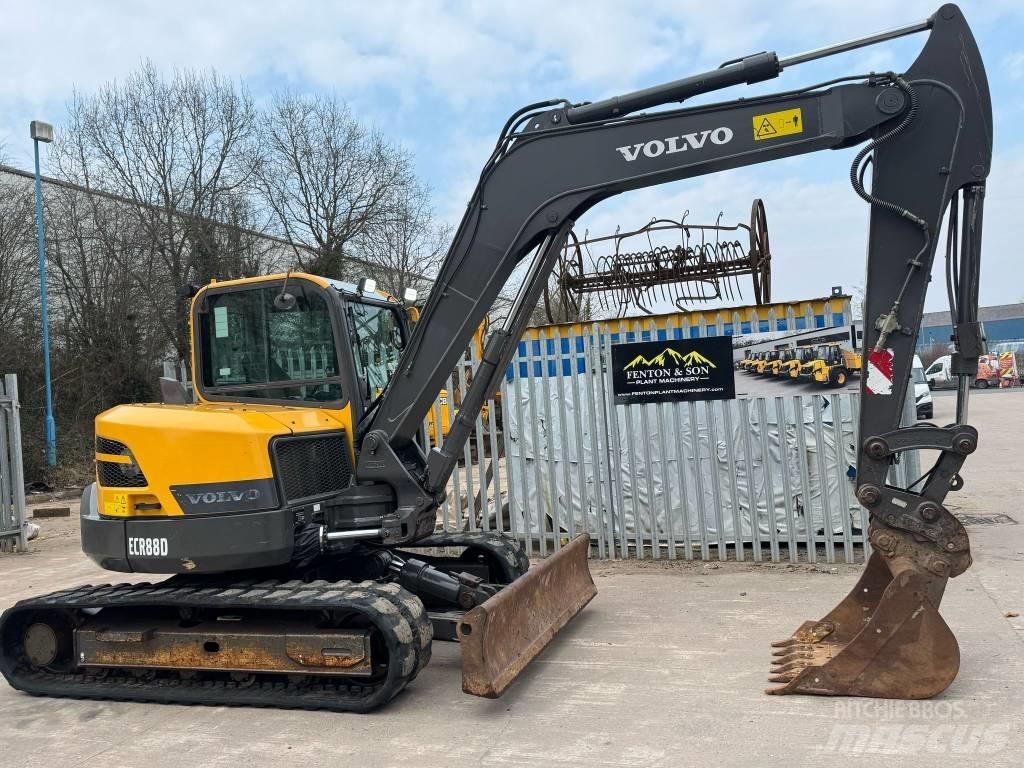 Volvo ECR 88 Excavatoare 7t - 12t