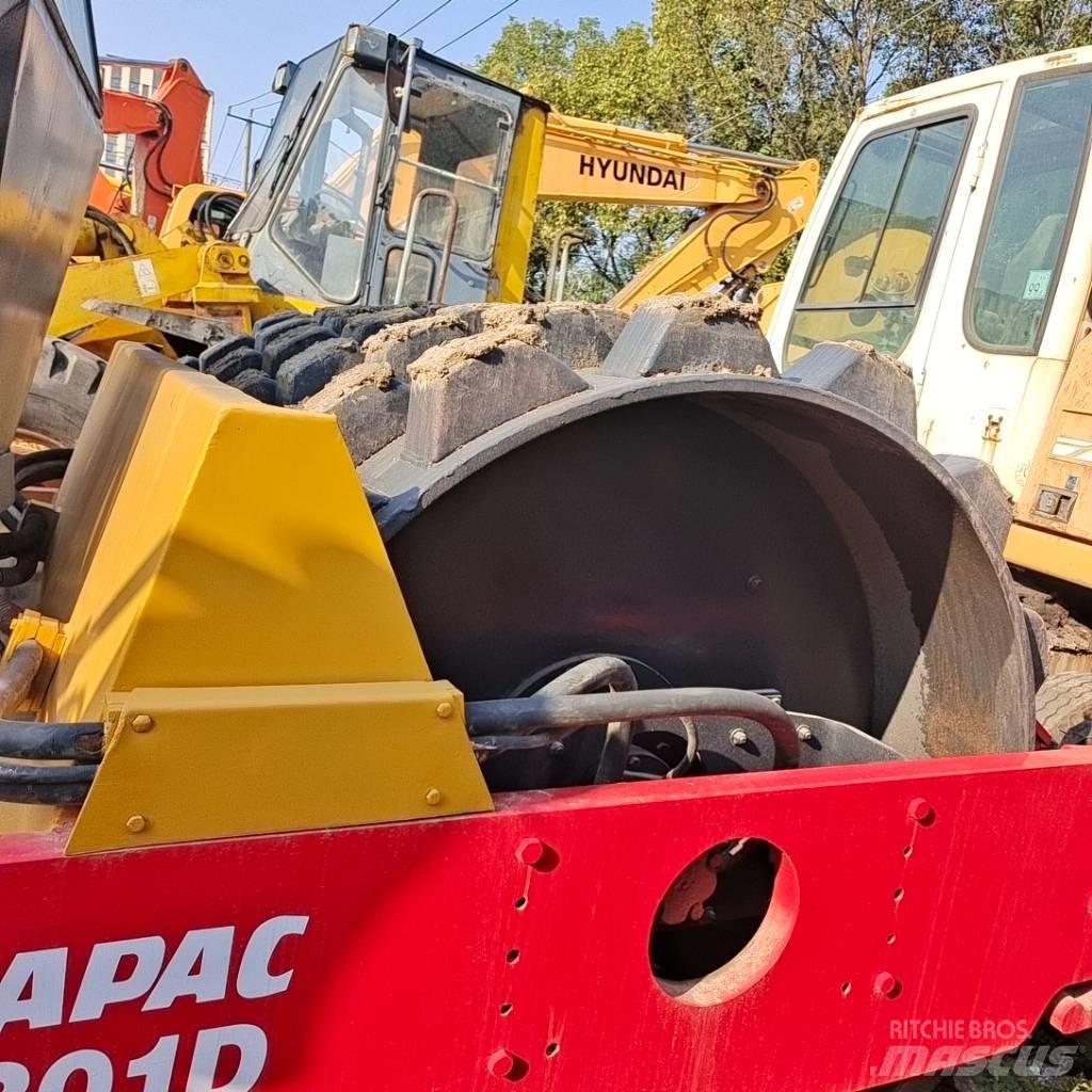 Dynapac CA 301 D Compactoare monocilindrice