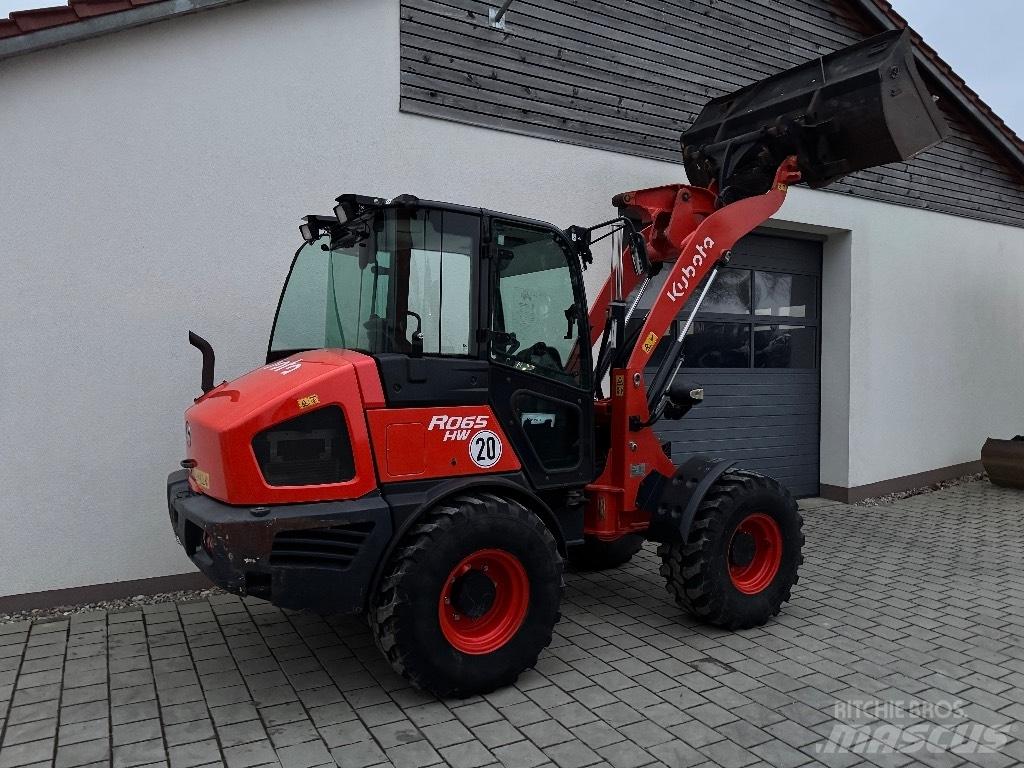 Kubota R 065 Incarcator pe pneuri