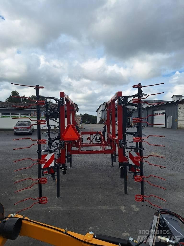 Tume Harrow R460L Grape cu disc