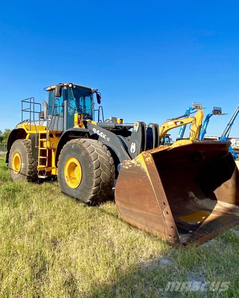 John Deere 844 K Incarcator pe pneuri