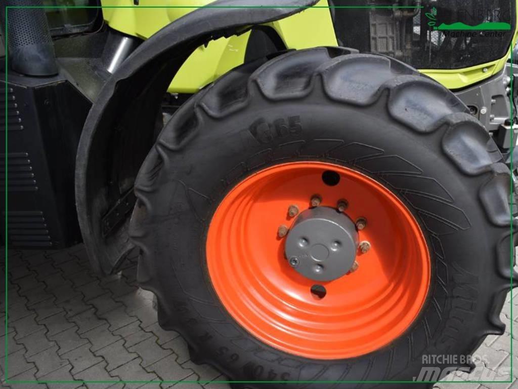 CLAAS Axion 810 Tractoare
