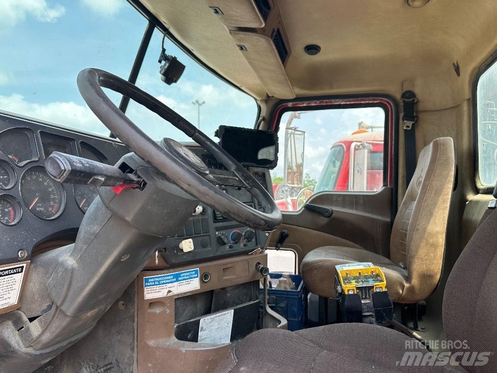 Mack Granite GU 813 Altele