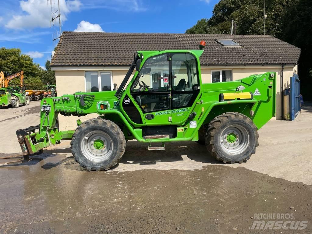 Merlo P 40.17 Stivuitoare telescopice