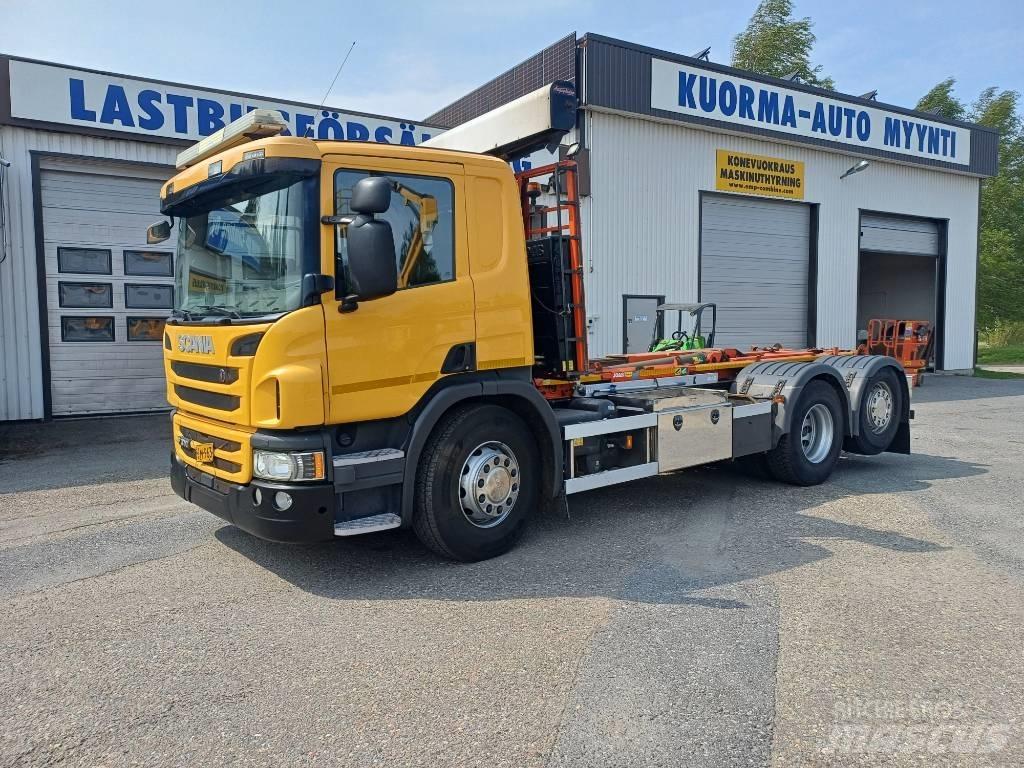 Scania P 370 Camion cu carlig de ridicare