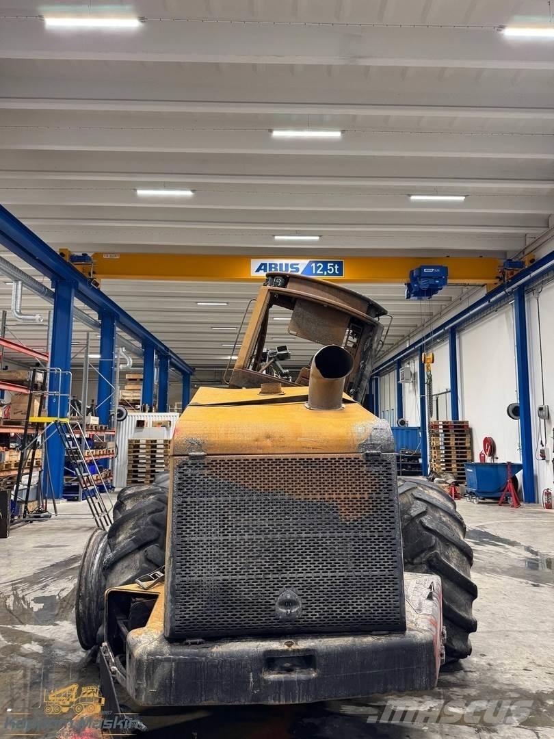 Logset 8H Combine forestiere