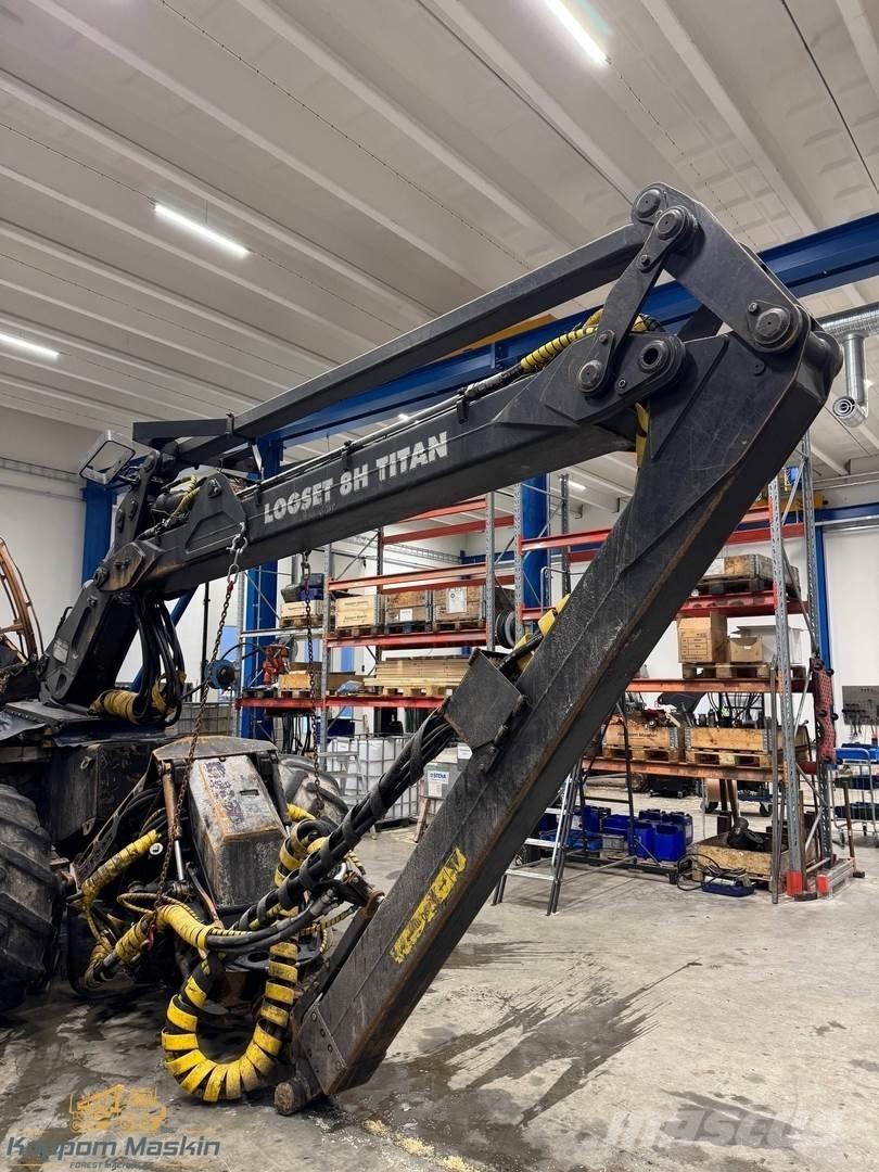 Logset 8H Combine forestiere