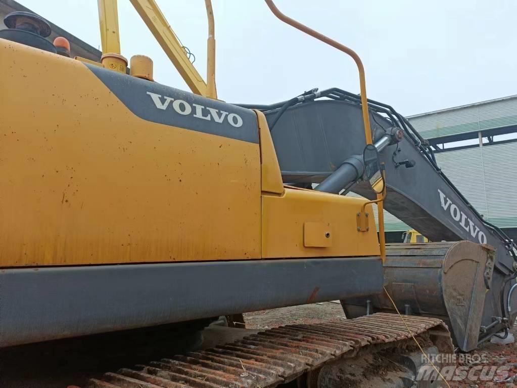 Volvo 480 Excavatoare pe șenile
