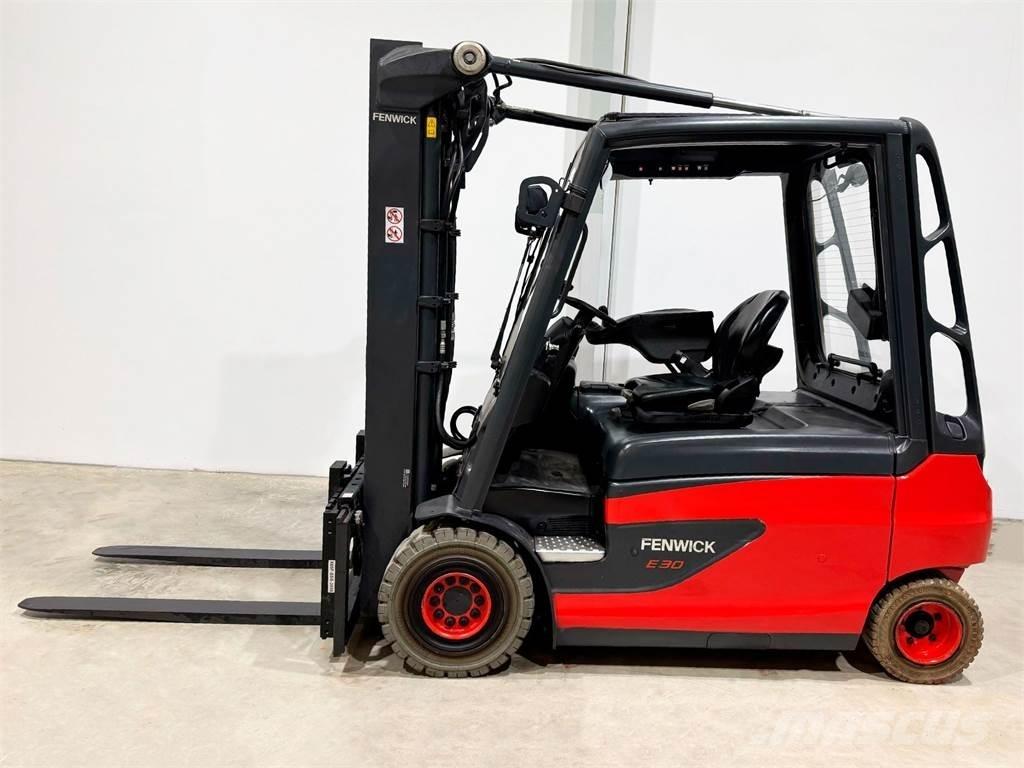 Linde E30L 01 Stivuitor electric