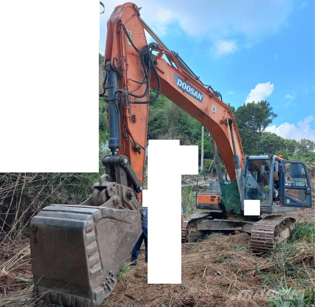 Doosan DX 300 LC-5 Excavatoare pe șenile
