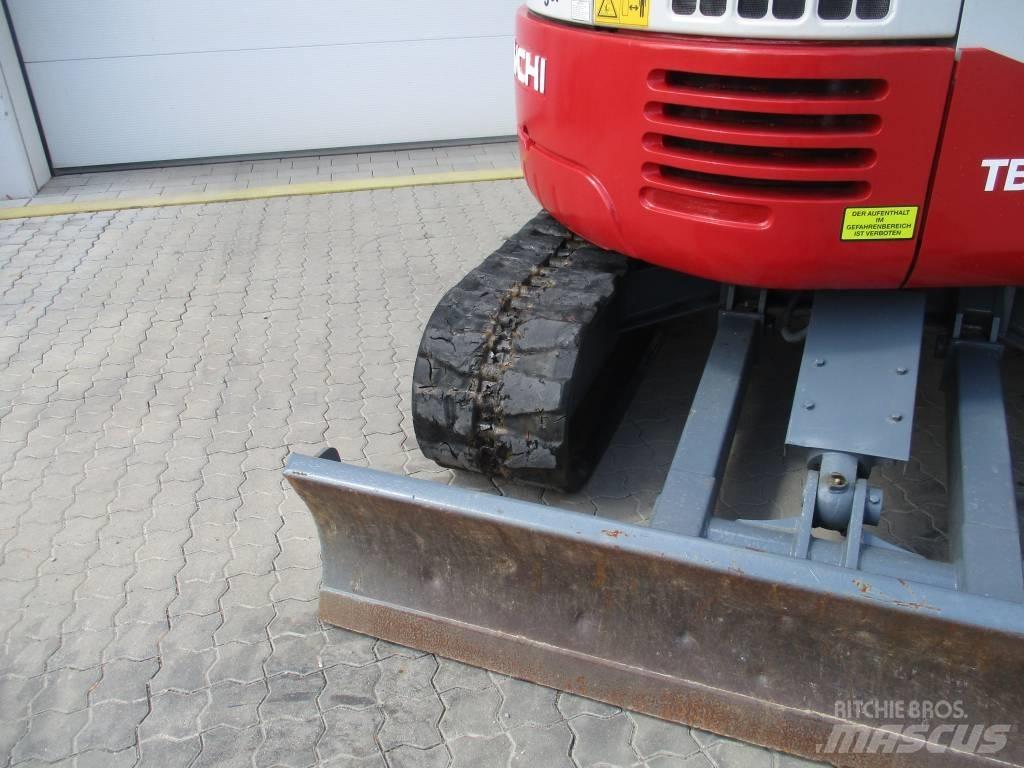 Takeuchi TB 153 FR Mini excavatoare < 7t