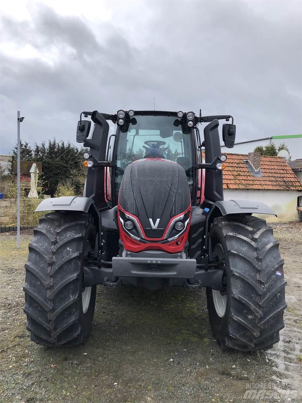 Valtra T175 EA Tractoare