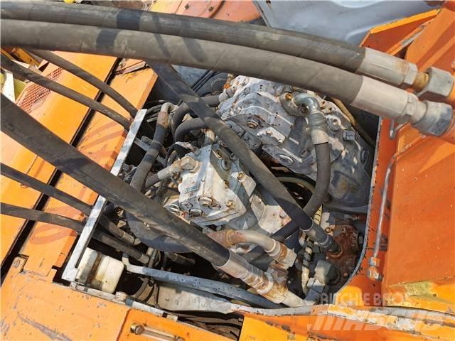 Hitachi EX160WD Excavatoare pe șenile
