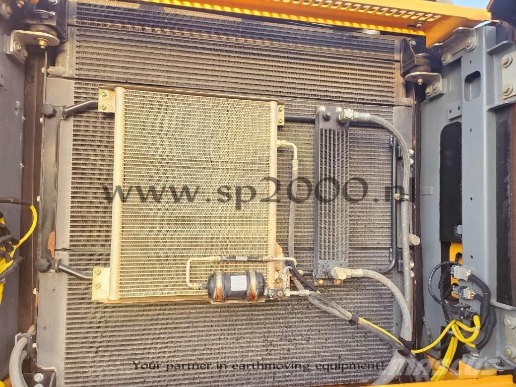 Liebherr R 936 LC Excavatoare pe șenile
