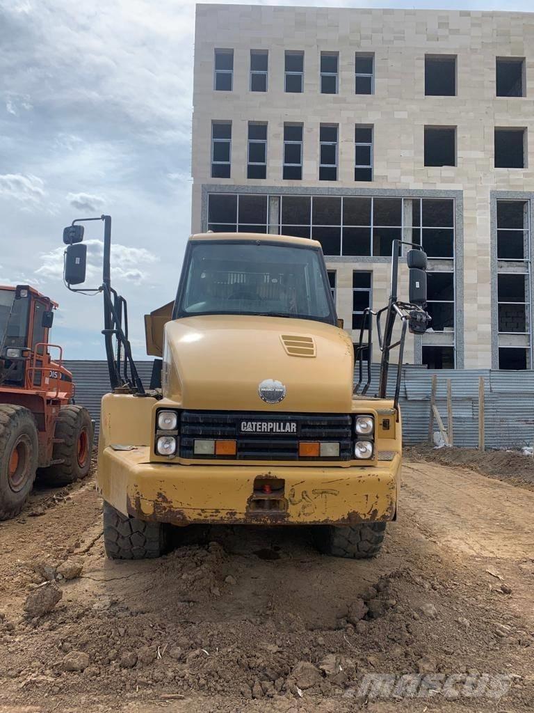 CAT 730 Transportoare articulate