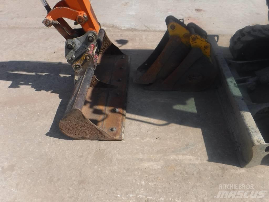 Hitachi ZX 26 U-6 Mini excavatoare < 7t