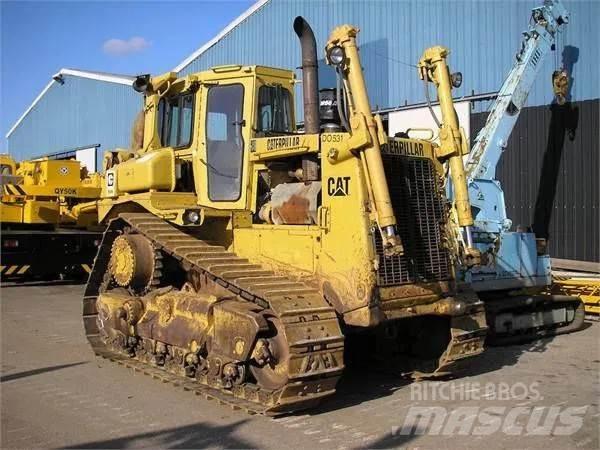 CAT D8N Buldozere pe senile