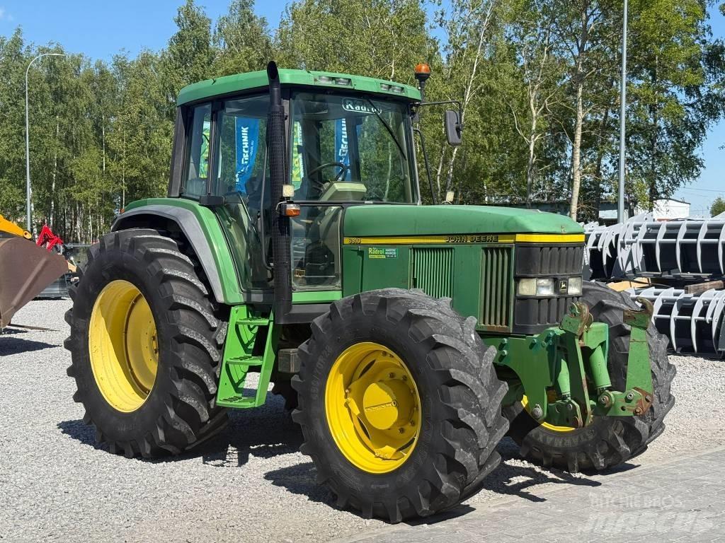 John Deere 6910 Tractoare