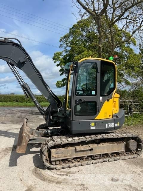 Volvo ECR 88 D Excavatoare 7t - 12t