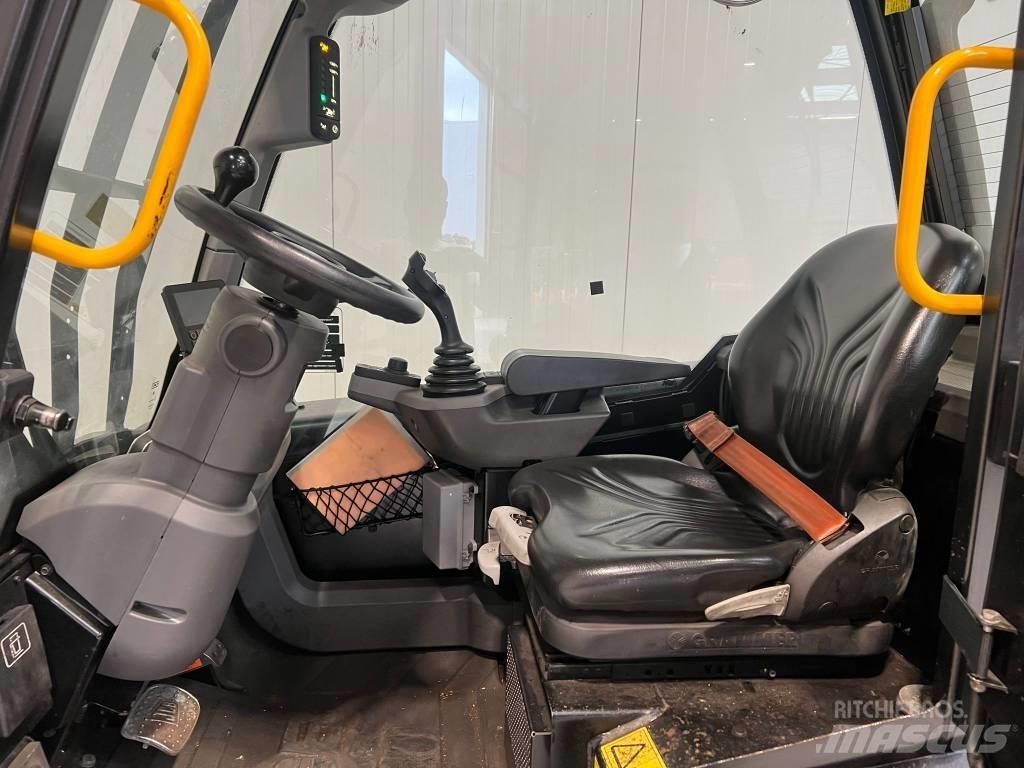 JCB TLT30-19D-2WD Stivuitor diesel