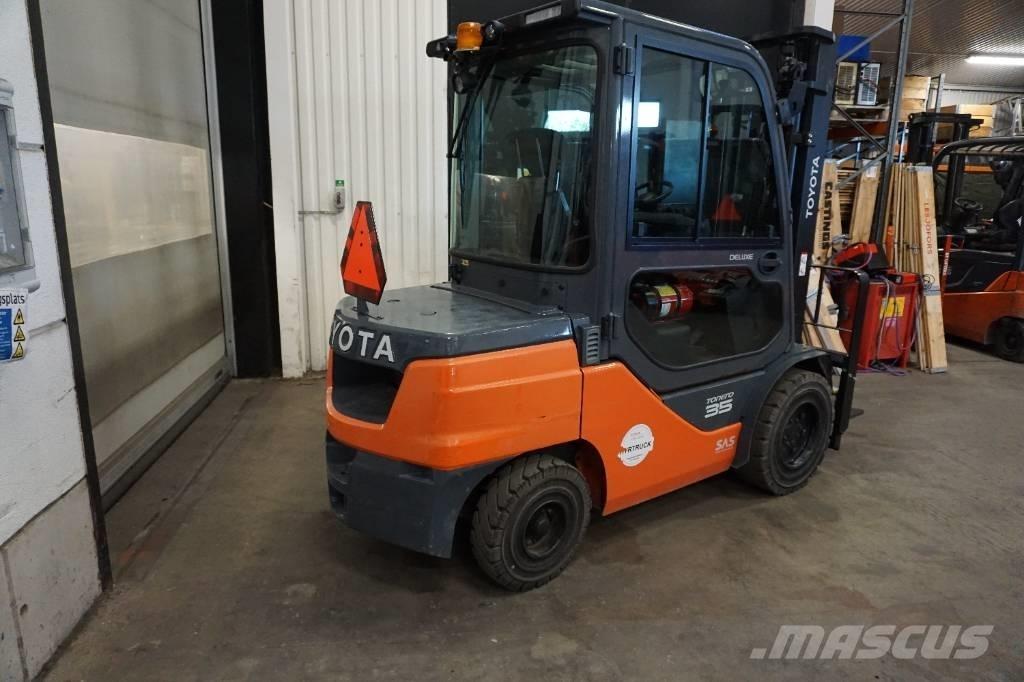 Toyota 52-8FDJF35 Stivuitor diesel
