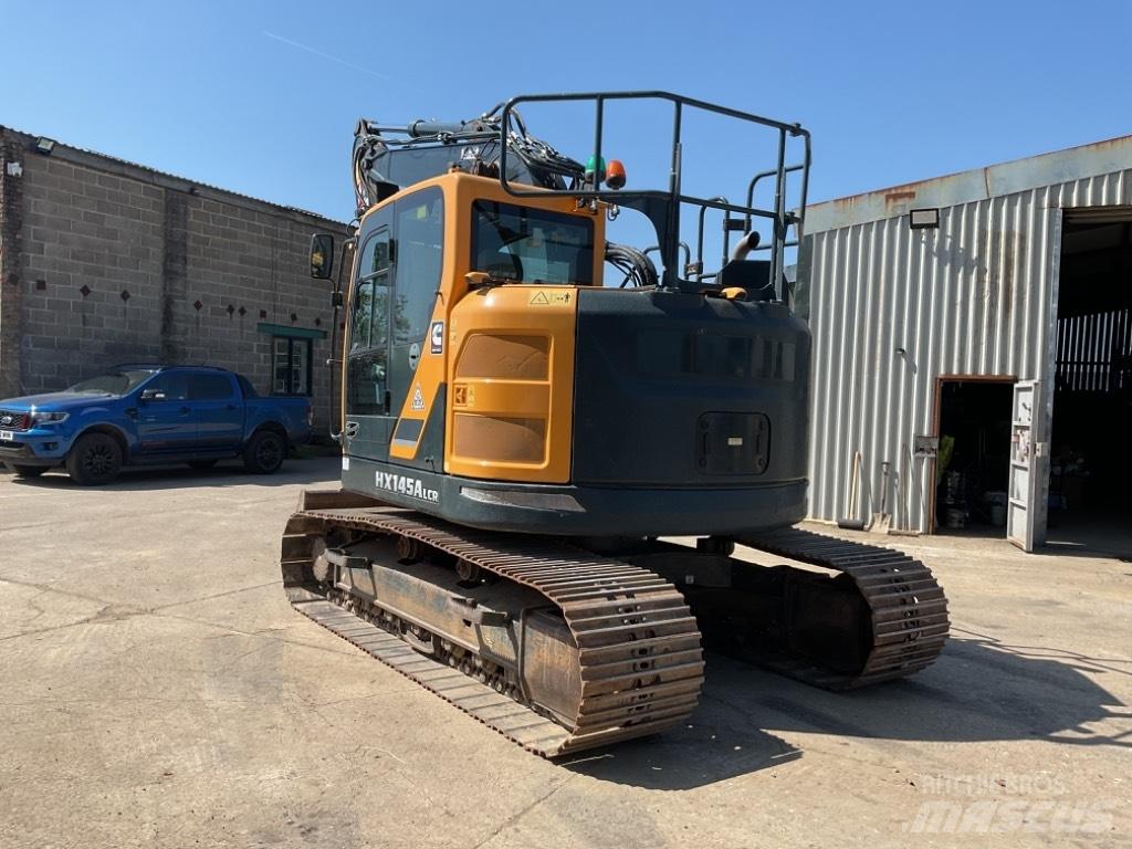 Hyundai HX145A LCR Excavatoare speciale