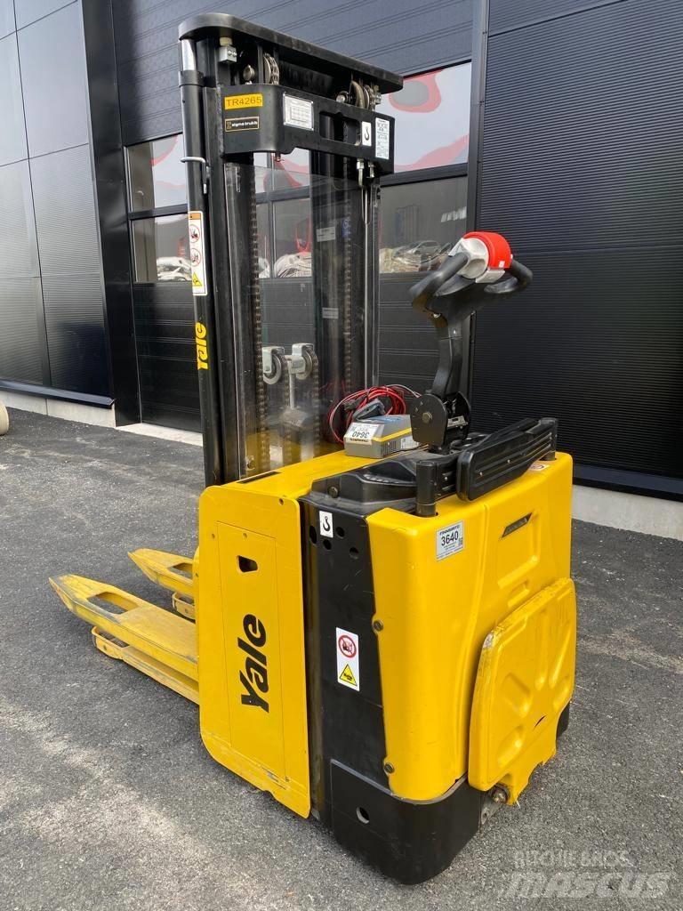 Yale MS15X Transpaleti autopropulsanti