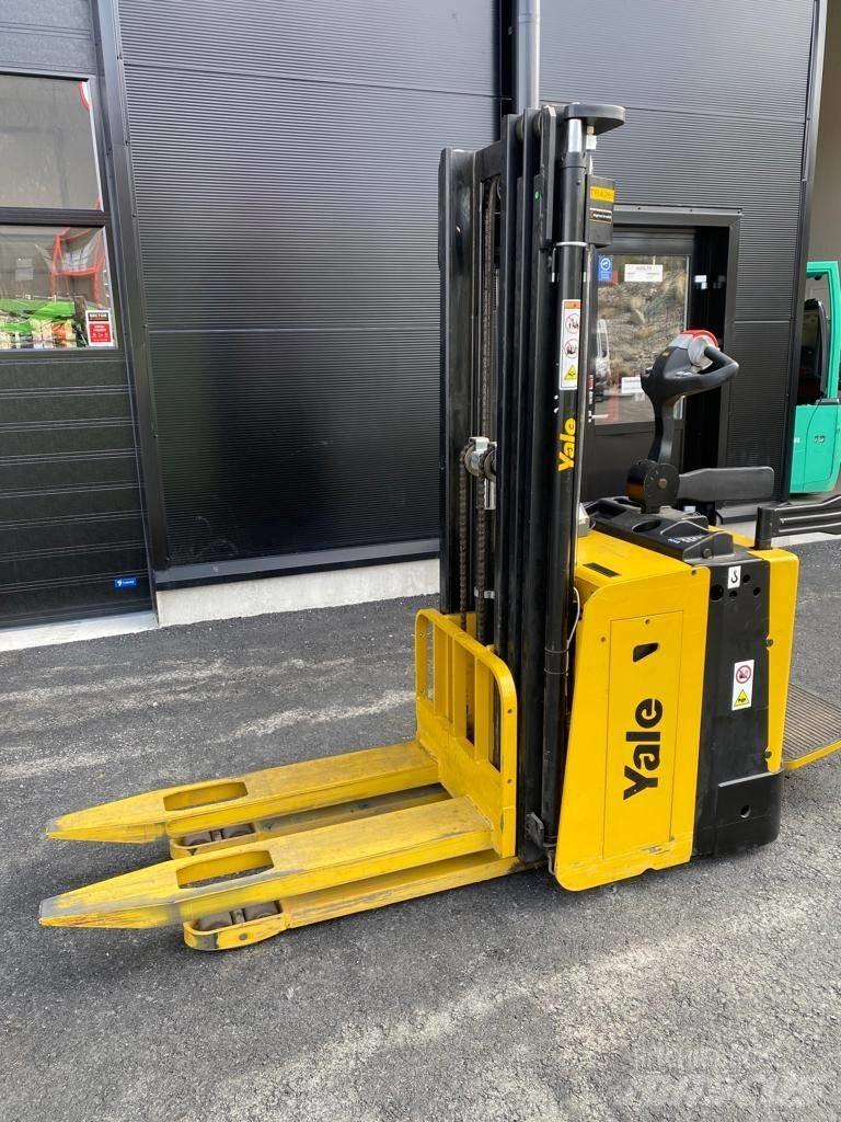 Yale MS15X Transpaleti autopropulsanti