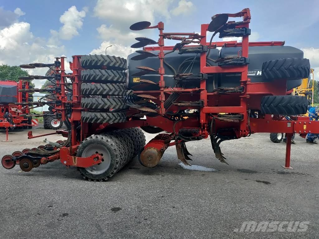 Horsch Focus 6 TD Perforatoare