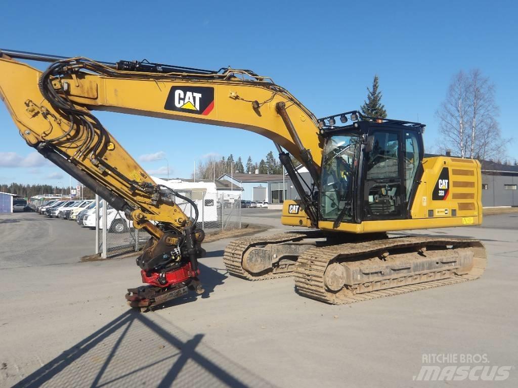 CAT 323 Excavatoare pe șenile
