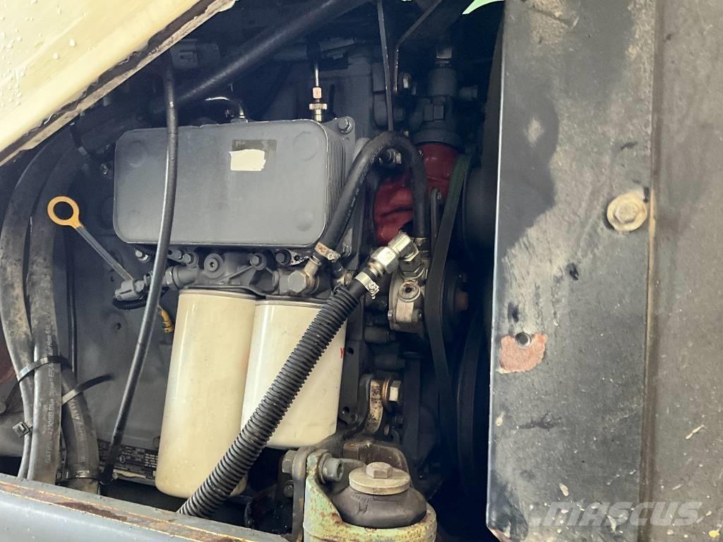 Terex TW 85 Excavatoare cu roti