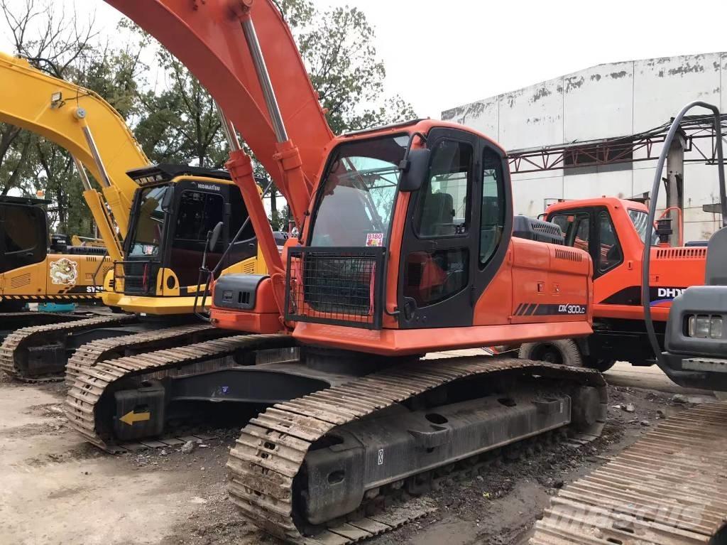 Doosan dx300 Excavatoare pe șenile
