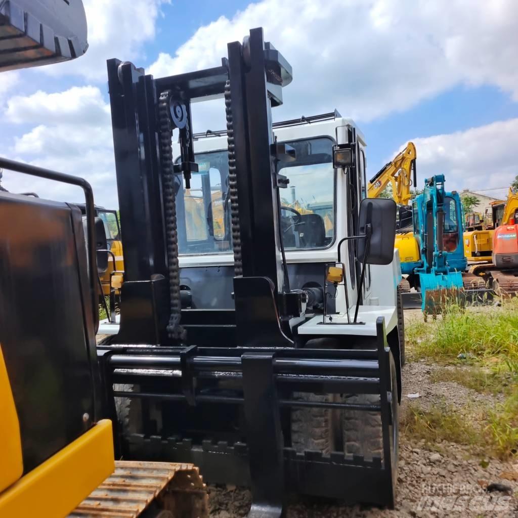 TCM FD100 Stivuitor diesel