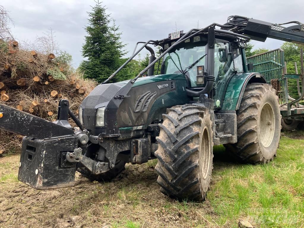Valtra T 213 V Tractoare forestiere