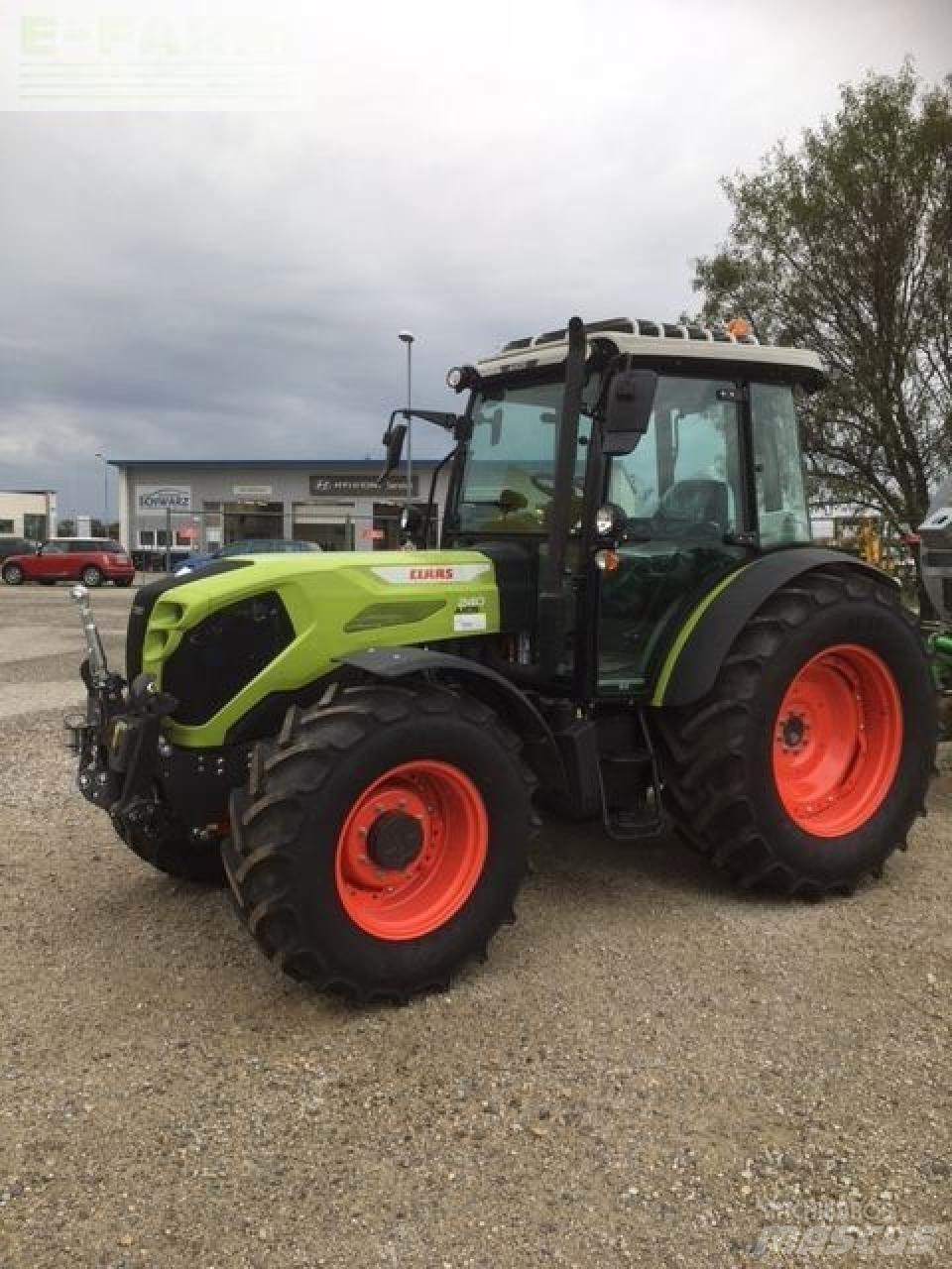 CLAAS axos 240 Tractoare