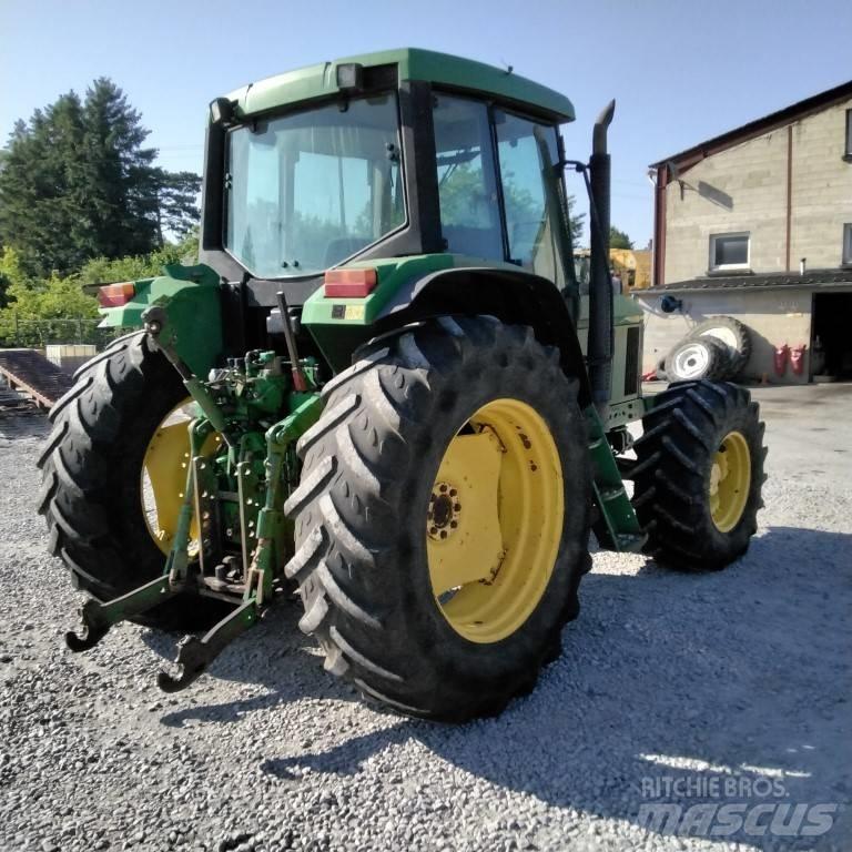 John Deere 6510 Tractoare