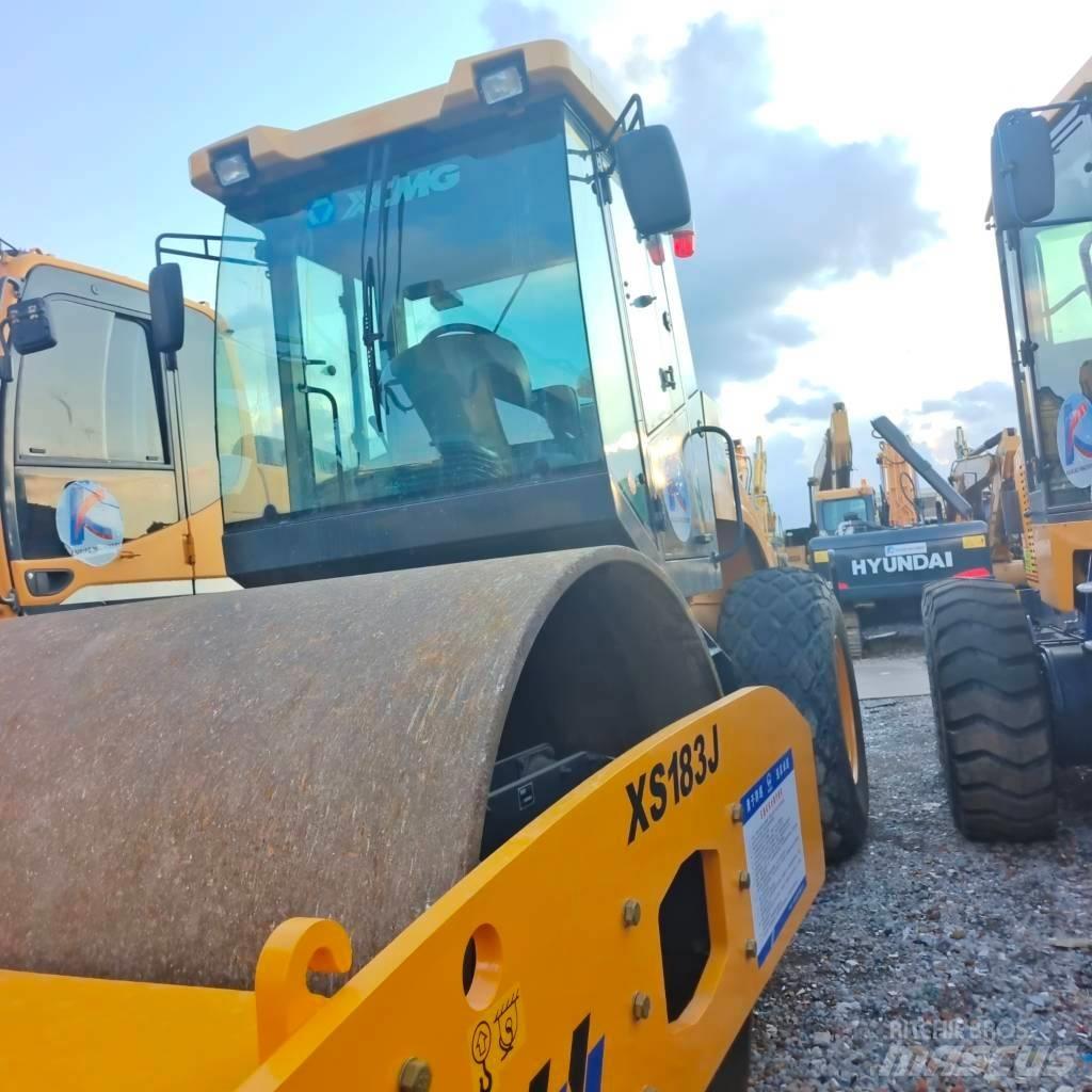 XCMG XS 183 J Compactoare monocilindrice