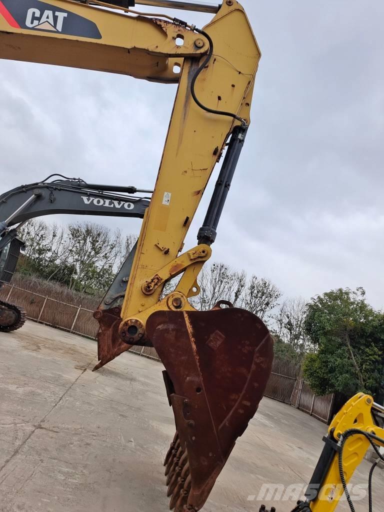 CAT 349 E Excavatoare pe șenile

