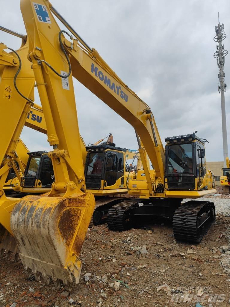 Komatsu PC 200-8 Excavatoare pe șenile
