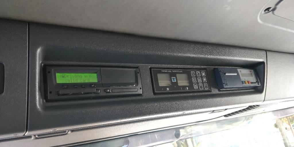 Scania P 230 Camion cu control de temperatura