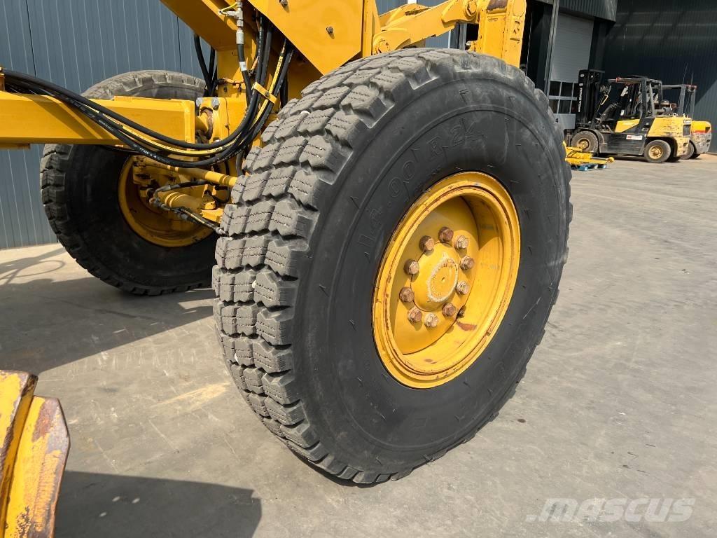 CAT 140M Gredere