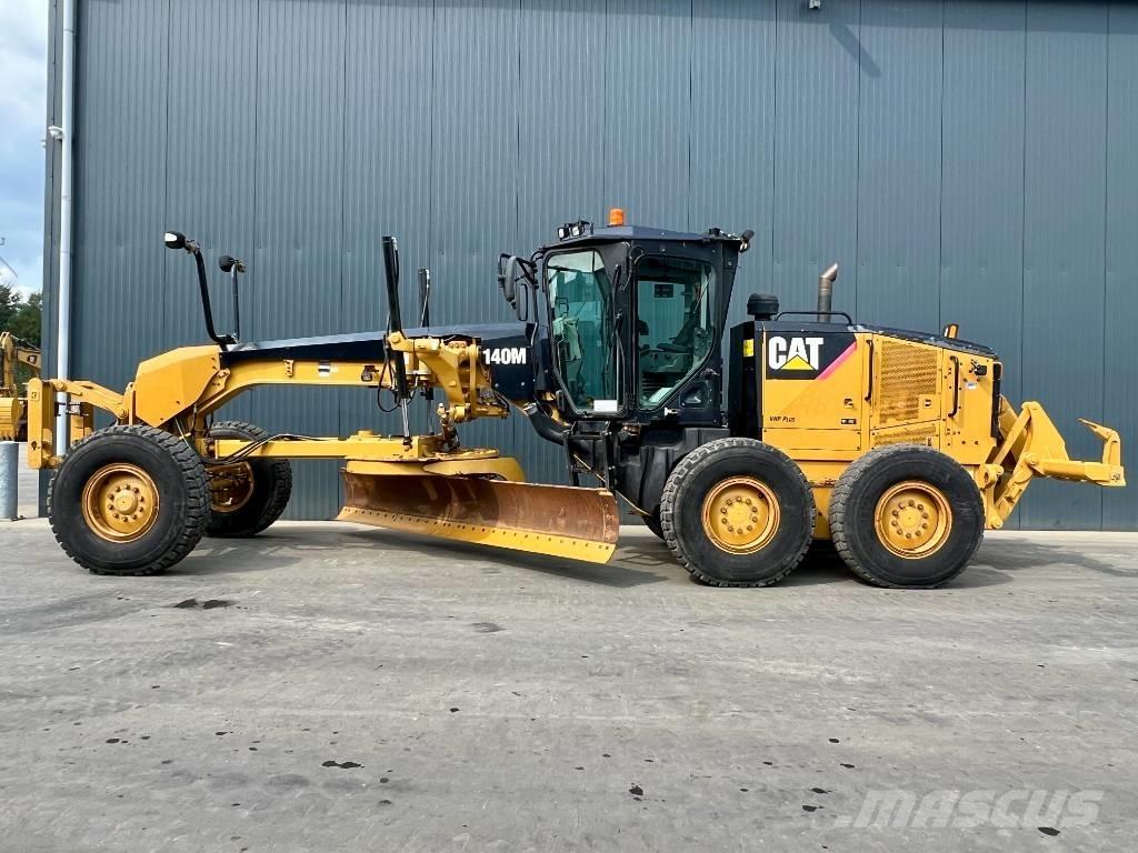 CAT 140M Gredere