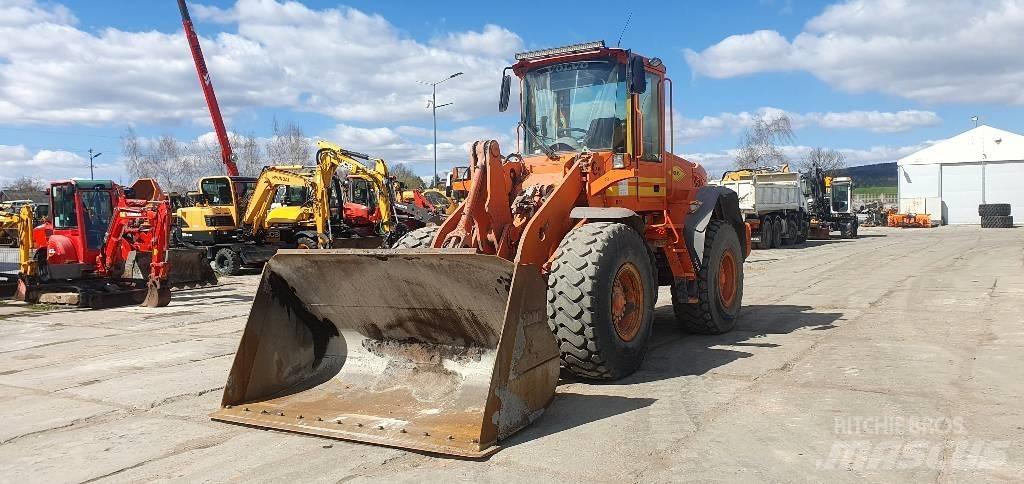Volvo L 90 E Incarcator pe pneuri