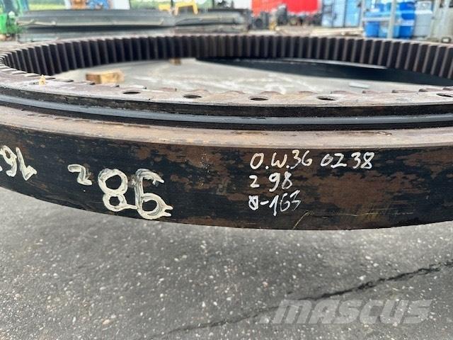 O&K RH 16 Transmisie