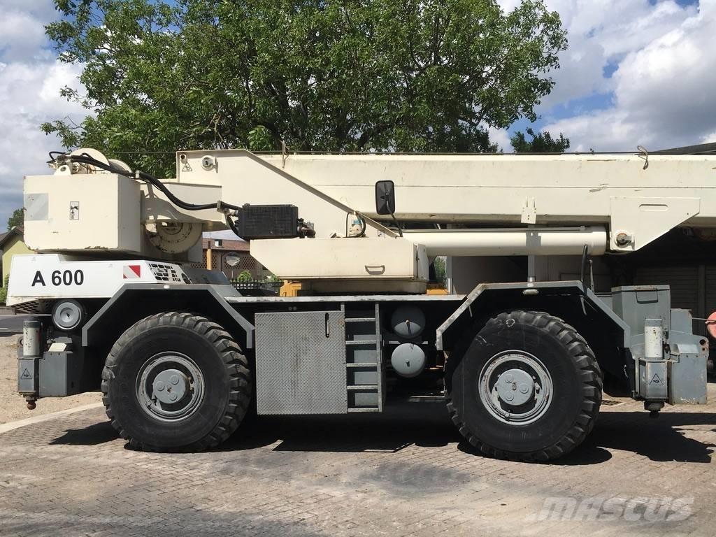 Terex PPM A 600 Macara teren accidentat