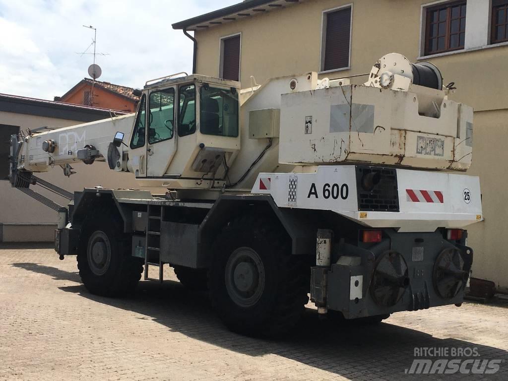 Terex PPM A 600 Macara teren accidentat