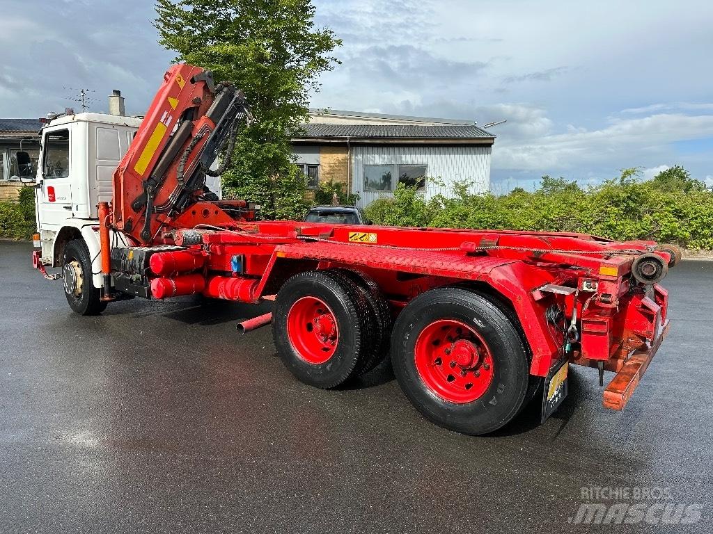 Scania P 93 M Camioane cu macara