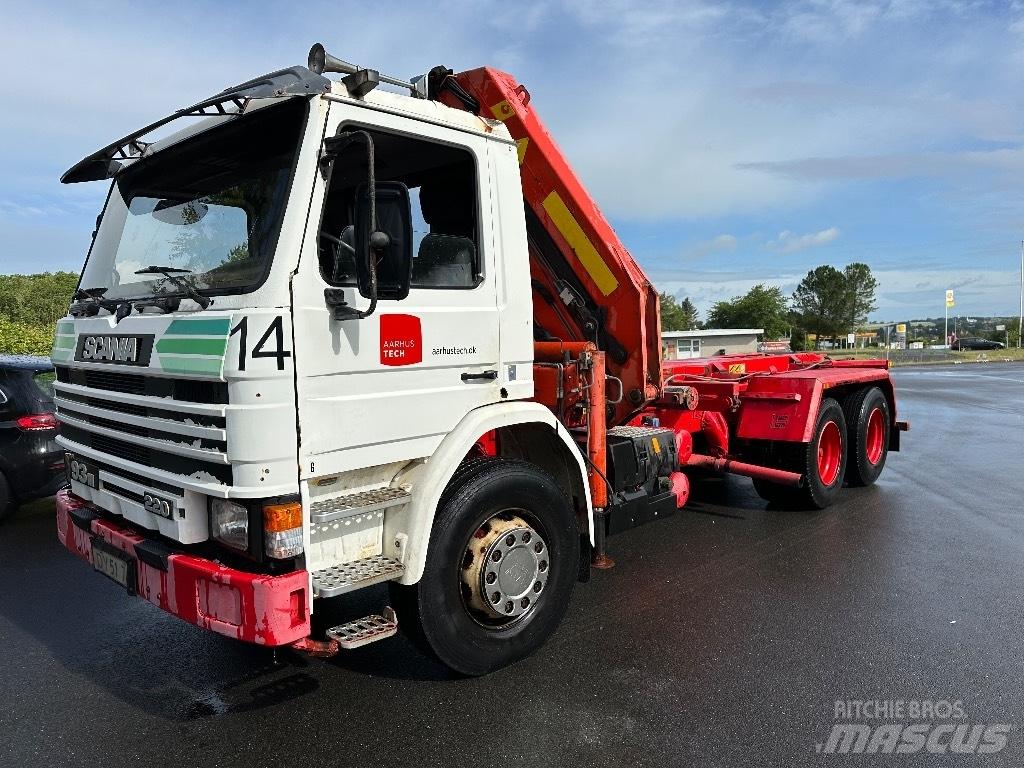 Scania P 93 M Camioane cu macara