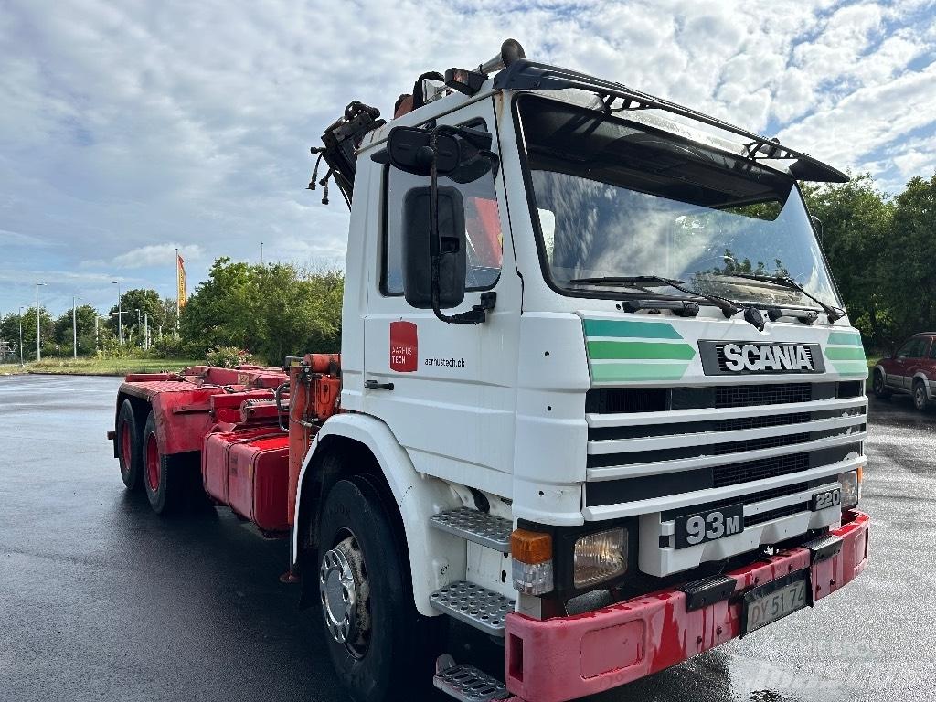 Scania P 93 M Camioane cu macara